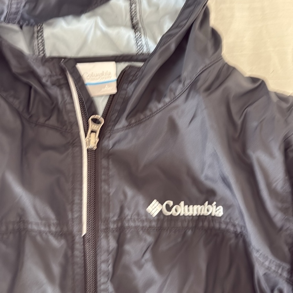 Columbia rain jacket. Kids large. Black - Picture 2 of 3